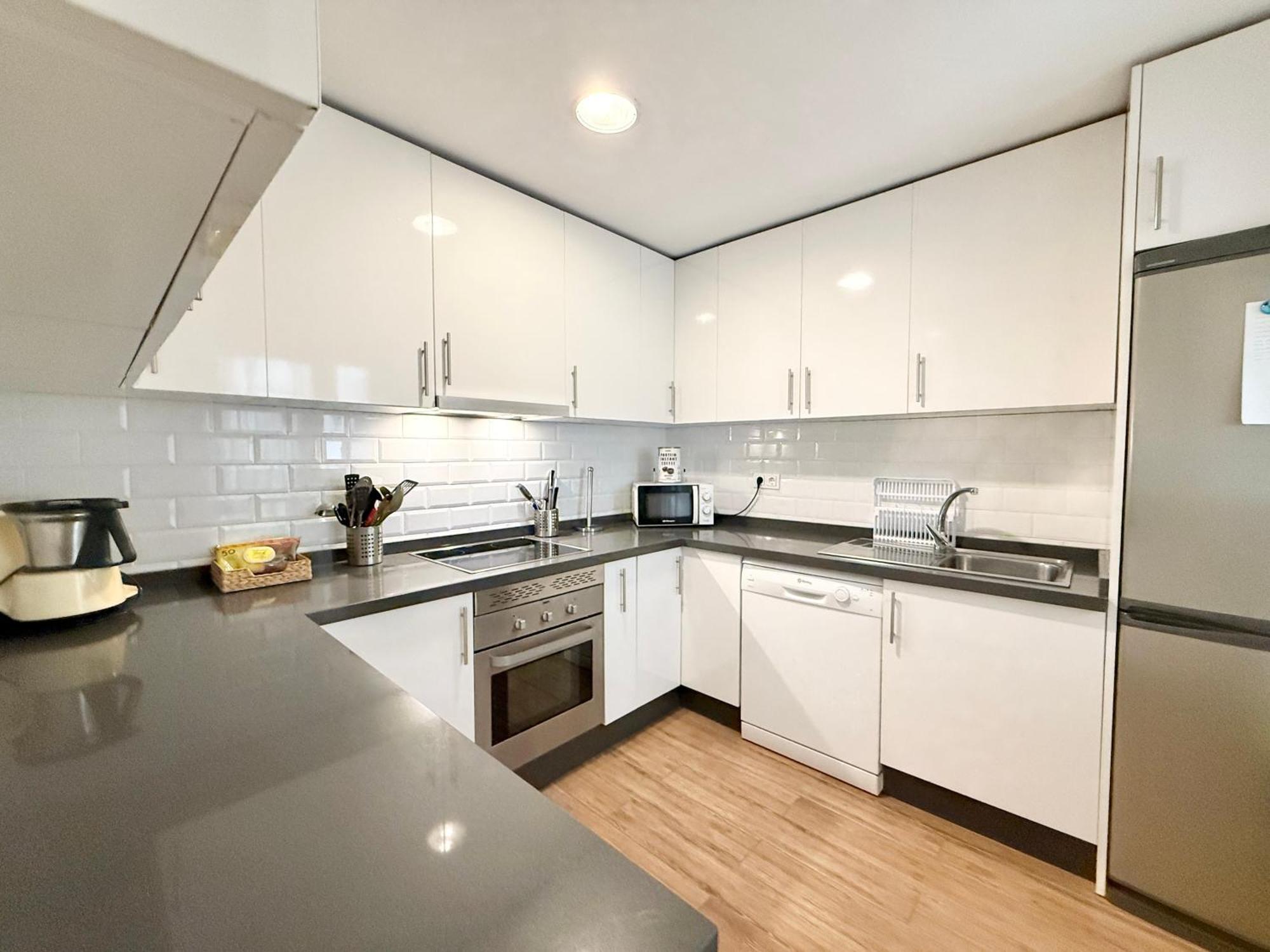 The Center - Eaw Homes Marbella