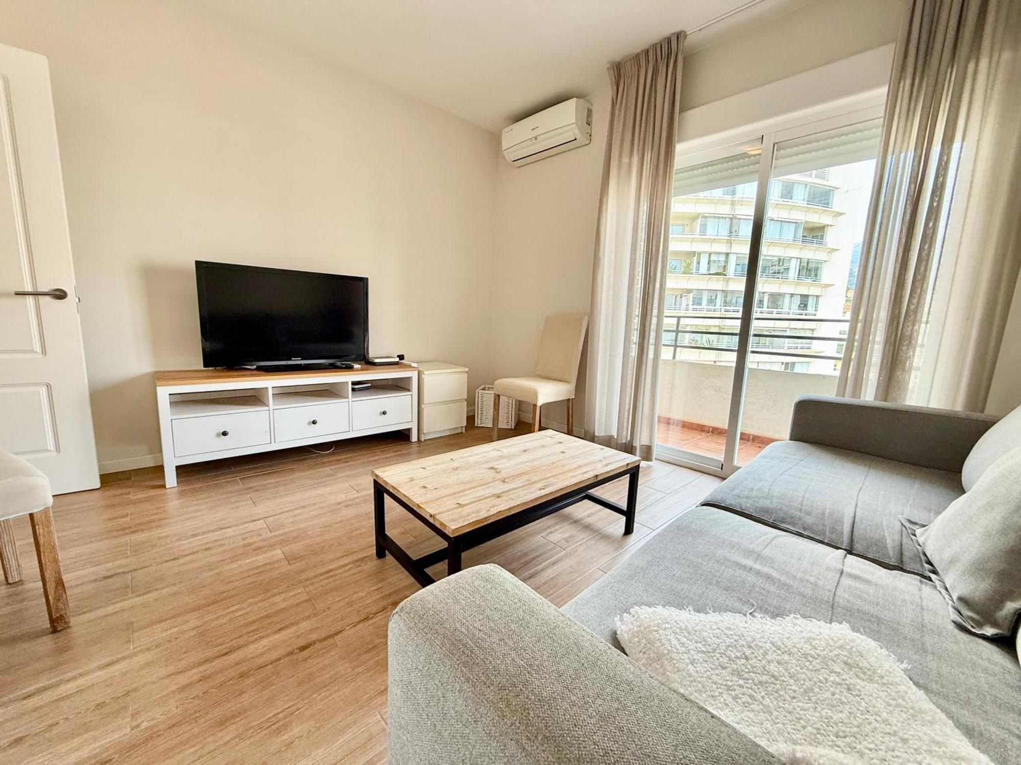 The Center - Eaw Homes * Marbella